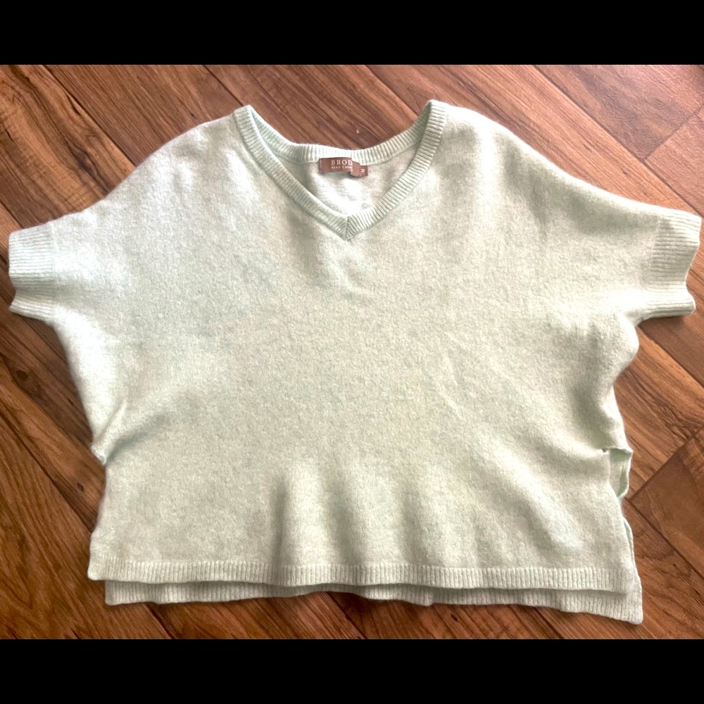 Brodie Fine Cashmere Size Medium Mint Green Crop Top Shirt